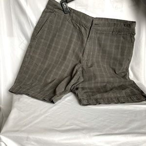 Retrofit Brand Mfg. men’s shorts size 36